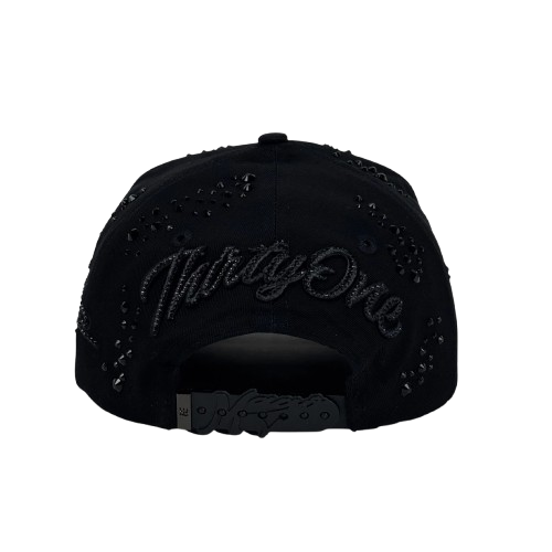31 HATS "Mago total black"